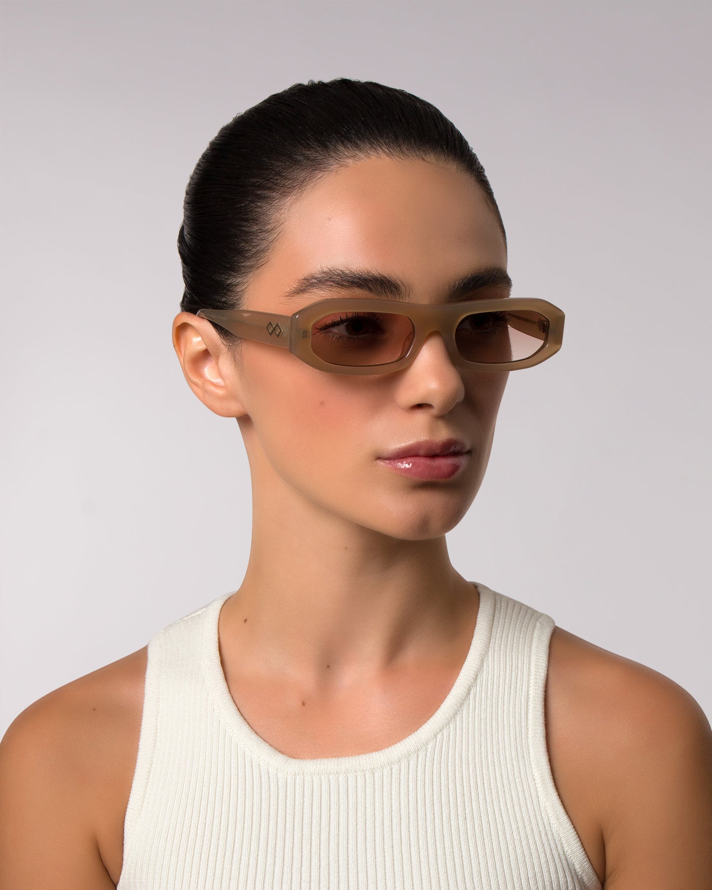 Shop Hazel Sunglasses in Cream Colour – Available Online in USA, UK, Canada & United Arab Emirates